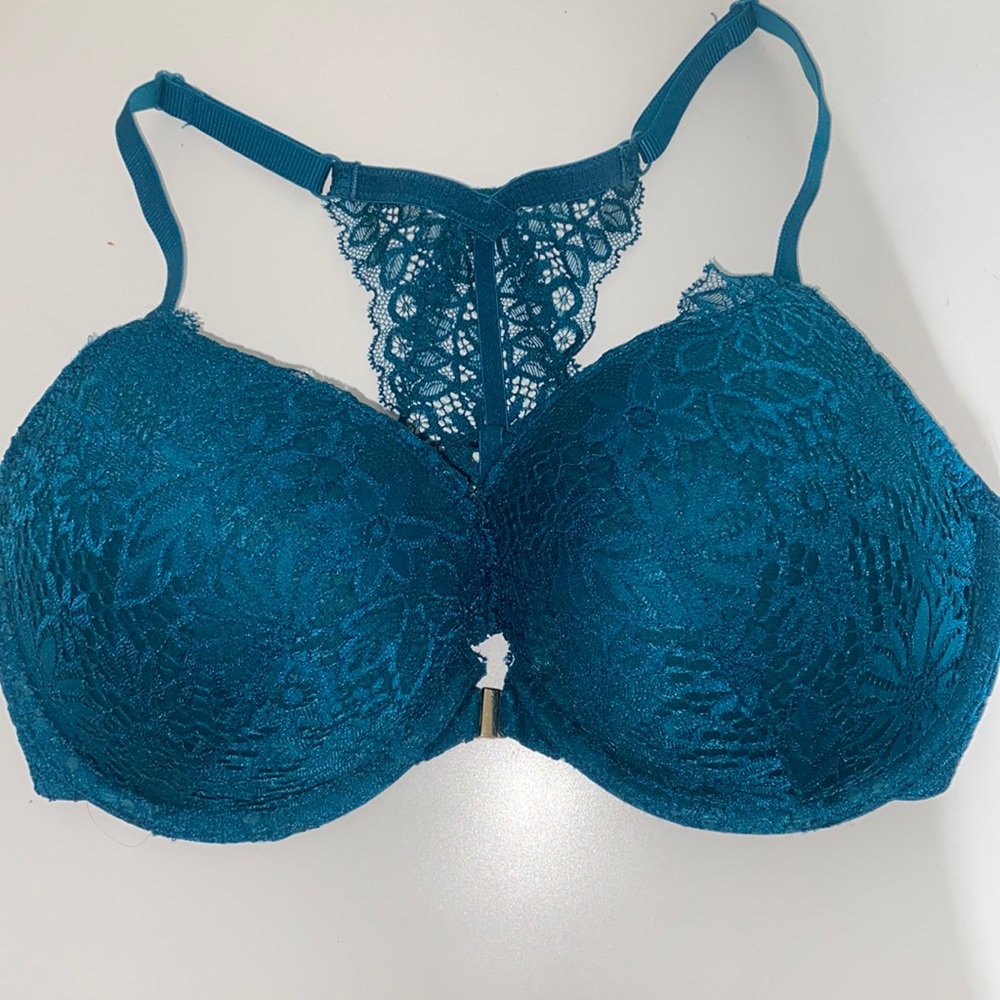 34DD / 34E Front Clasp Bra with Lace Back